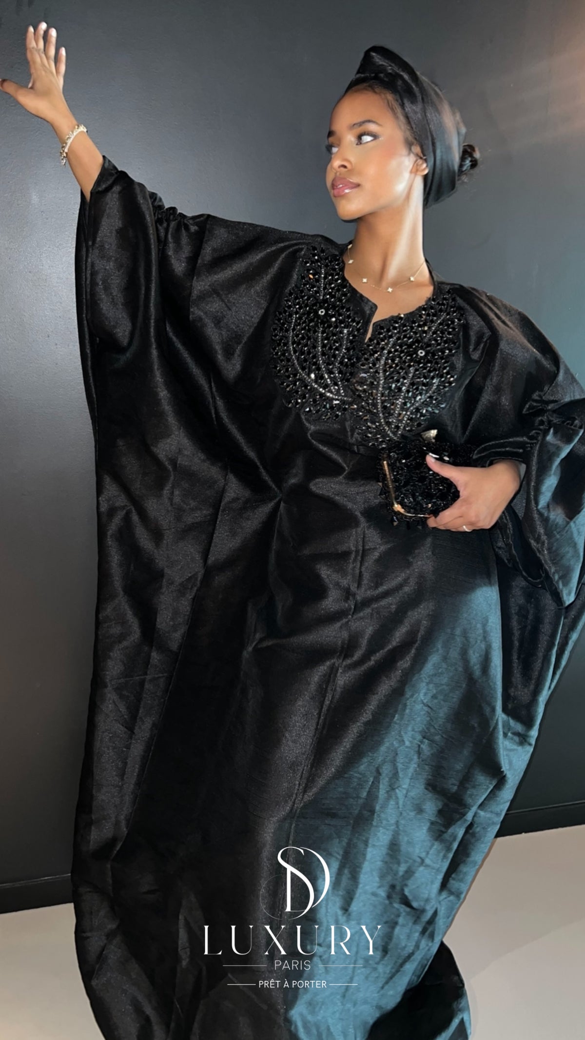 YOLANDA BÙBÙ II / BLACK