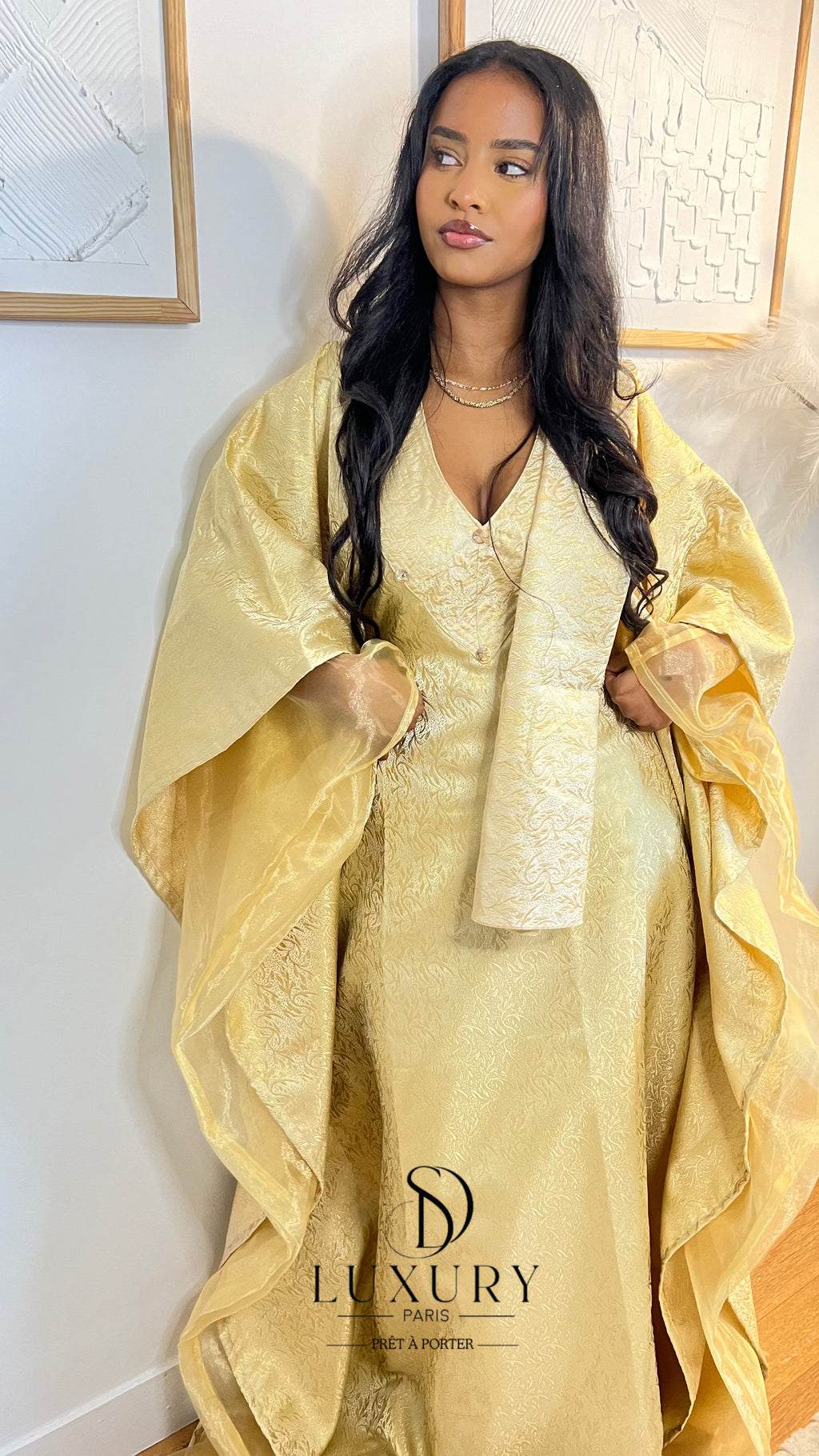 ASHANTI BÙBÙ | DORÉ